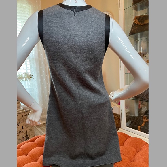 Yves Saint Laurent dress - Picture 4 of 6